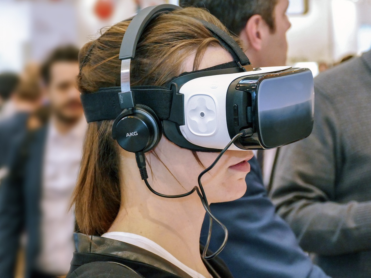 The Impact of Virtual Reality on Weapons Familiarization